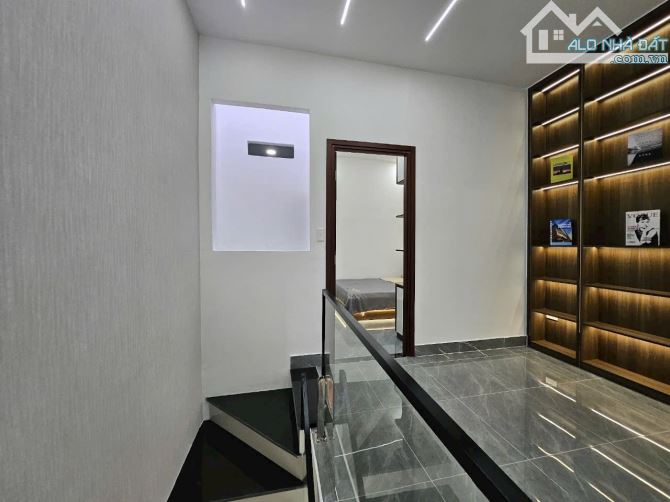 Nhà 1 trệt 1 lầu đẹp lung linh, Diện tích: 4x14m, hẻm xe hơi 4 chỗ, Hà Huy Giáp - 5