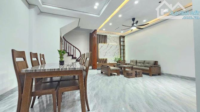 Bán nhà 5 tầng, full nội thất, trung tâm Phúc Lợi, diện tích 50m2, mặt tiền 4m, giá 6 tỷ+ - 5