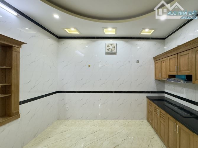 Nhà 4 tầng mặt ngõ thông Đằng Hải kinh doanh buôn bán tốt - 5