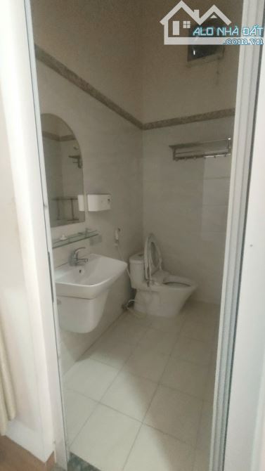 BÁN BIỆT THỰ SÂN VƯỜN-DT: 2.840M, FULL NỘI THẤT CAO CẤP- GIÁ: 15 TỈ – TRUNG TÂM AN PHƯỚC - 5