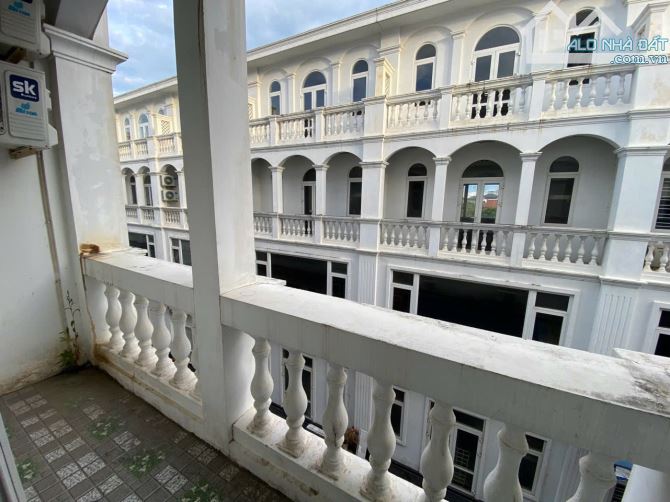 Bán Shophouse PHÚ MỸ AN đường 19,5m view Toà Nhà Nera Cao Cấp, Phường An Đông - Chỉ 8,xxty - 5
