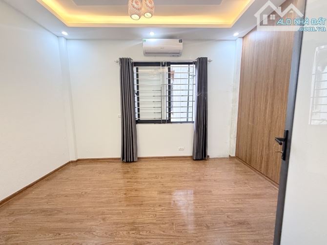 Bán Gấp Nhà 4T Đông Mỹ , 40M2 3,4ty, gần Sân bóng , chợ trường đủ - 5