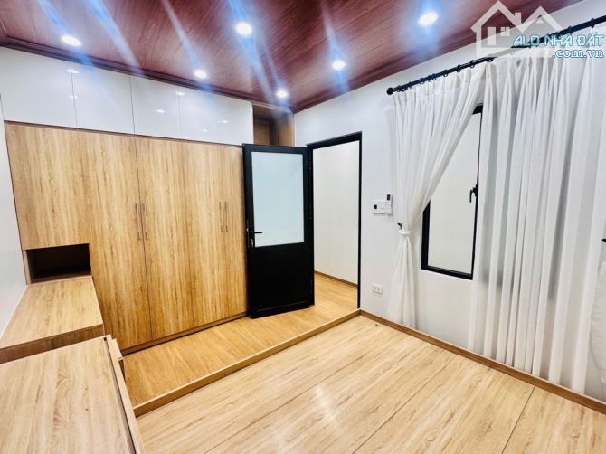 🌟 BÁN NHÀ TRUNG TÂM ĐỐNG ĐA – DIỆN TÍCH RỘNG – NGÕ THÔNG – BA GÁC ĐỖ CỬA – Diện tích : 36 - 5