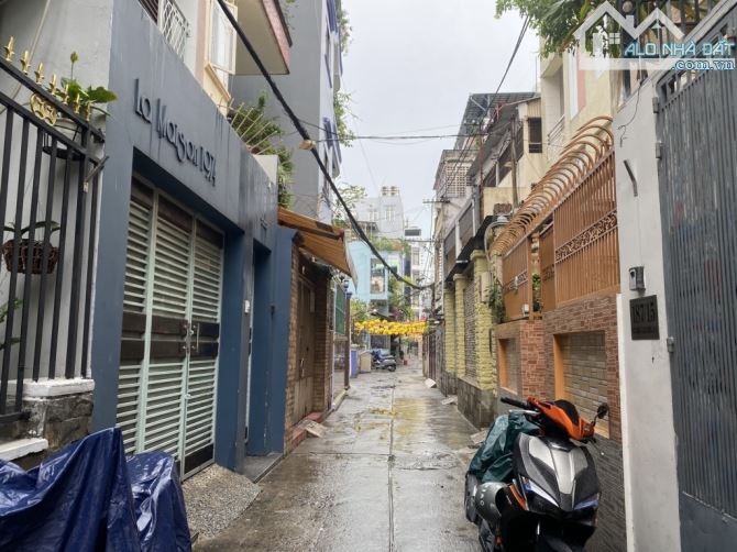 BÁN NHÀ ( 4x15 ) GẦN MT CÔ GIANG - TT QUẬN 1 - CHỈ 11 Tỷ - 5