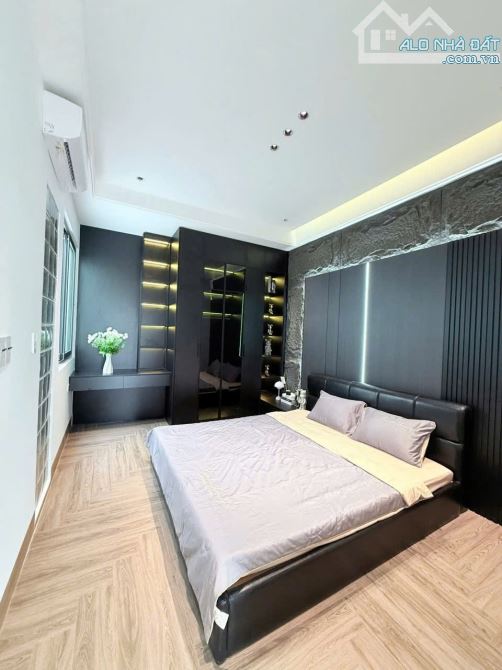 📌📌📌LÀM VIỆC TRỰC TIẾP GIÁ TỐT !!! bán nhà 3 tầng kiệt 391 trần cao vân - 5