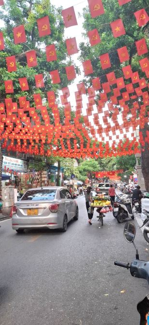 BÁN CĂN HỘ TẬP THỂ HIẾM , PHỐ CỔ HÀNG CHIẾU, HOÀN KIẾM. TẦNG 2 – 110M² – 2PN. 8,78 TỶ - 5