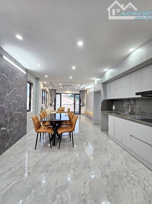 Bán nhà Giáp Nhị 50m/ 6 tầng/ thang máy/ ô tô vào nhà/ hơn 11 tỷ. - 6
