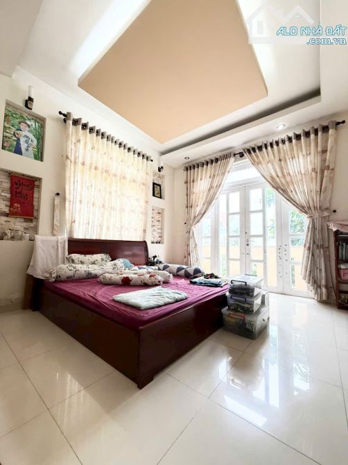 BIỆT THỰ MẶT TIỀN THẠNH LỘC QUẬN 12 GIÁ RẺ 3.x TỶ TL - 6