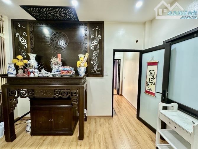 VĨNH HƯNG-NGÕ 3 GÁC TRÁNH-30M Ô TÔ-RẤT GẦN PHỐ-42M-6,25 TỶ - 6