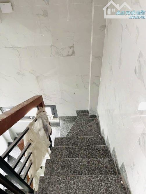 MẶT TIỀN ĐƯỜNG SỐ GIÁP BẾN VÂN ĐỒN VÀ KHÁNH HỘI - CÁCH Q1 CHỈ 1 CÂY CẦU - 15