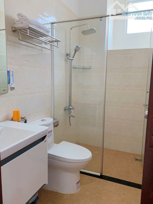 Bán khách sạn 140m2, 5 tầng, mặt tiền đường số phường Bình Trưng Tây, Quận 2, chỉ 17 tỷ TL - 6