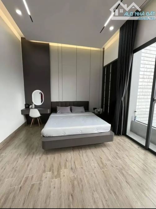 Cần bán gấp căn nhà ngay mặt tiền đường Nguyễn Hữu Trí - SHR - 1,15 TỶ - 6