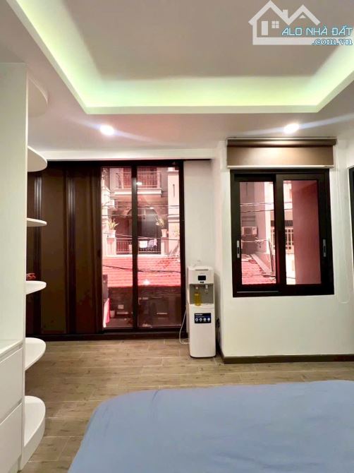 SIÊU HIẾM HẺM Ô TÔ ĐẬU, P. SÀI GÒN - Nhà mới đẹp, hầm 5 tầng, HĐT 40 tr/th, nhỉnh 13 tỷ - 6