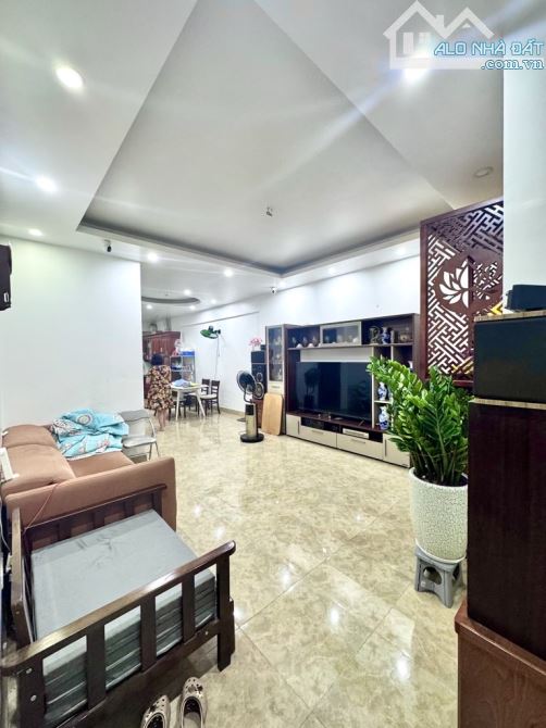 Siêu hiếm căn hộ chung cư cao cấp Xuân Đỉnh 89m2 x 2 ngủ chỉ 5,15 tỷ - 6