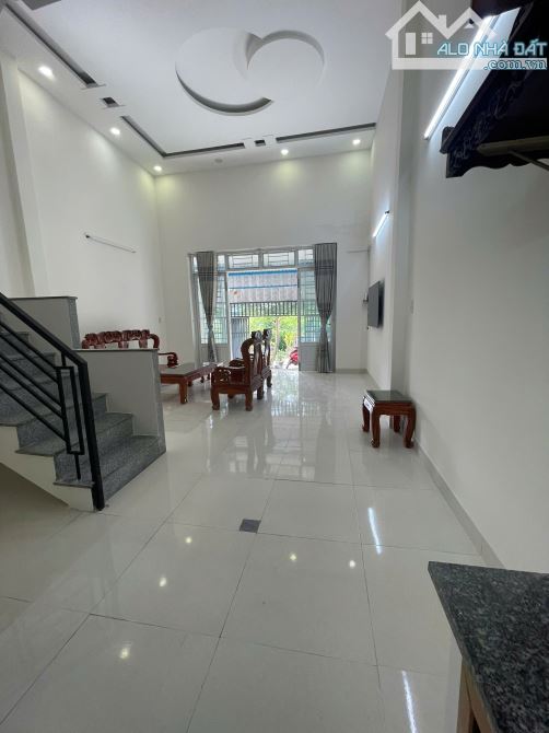 BÁN NHÀ MỚI GÁC LỬNG HẺM ĐƯỜNG PHÚ NÔNG , TP NHA TRANG GIÁ 2,830 TỶ - 6