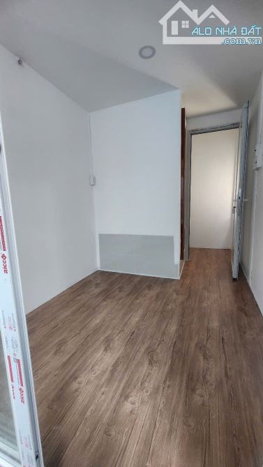HÀN HẢI NGUYÊN - KHU VIP Q11 - 3 TẦNG 2PN 3WC - SỔ NỞ HẬU - 6