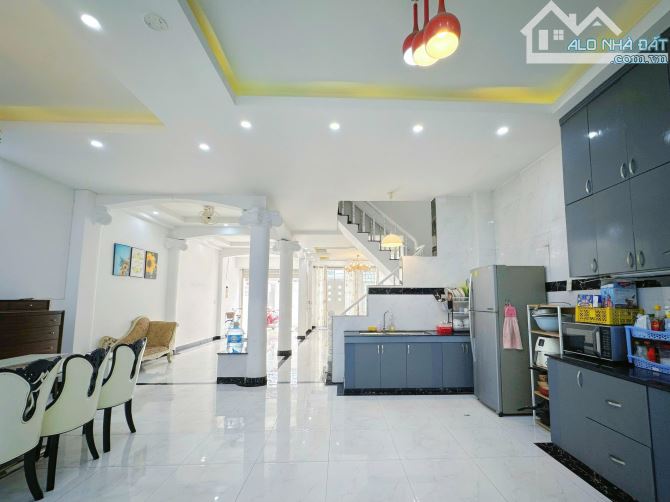 Bán biệt thự đường số 10, khu dân cư Bình Hưng, 7x19,5 , Sổ riêng hoàn công đủ,Bình Chánh - 6