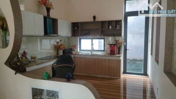 BÁN BIỆT THỰ SÂN VƯỜN-DT: 2.840M, FULL NỘI THẤT CAO CẤP- GIÁ: 15 TỈ – TRUNG TÂM AN PHƯỚC - 6