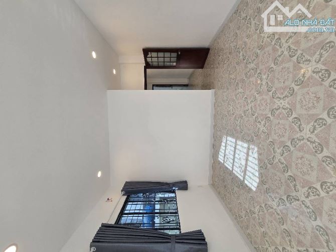 NGAY LÊ VĂN SỸ PN NHÀ MỚI 3 MẶT ĐƯỜNG RỘNG THOÁNG SẠCH 49M2 - 6