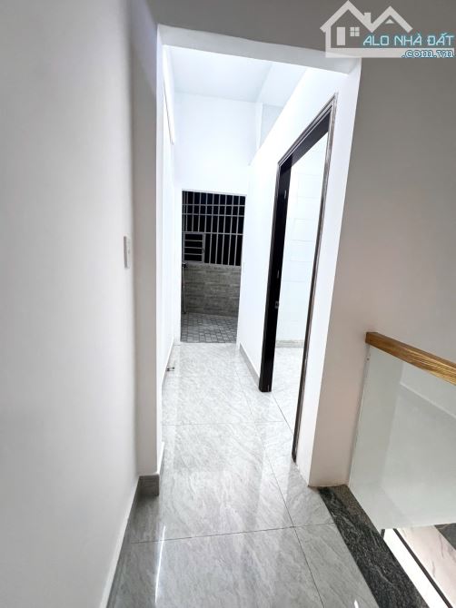 NHÀ MỚI 2 TẦNG HUỲNH THỊ HAI Q.12- HẺM XE HƠI THÔNG GIÁ 4TY180 - 6
