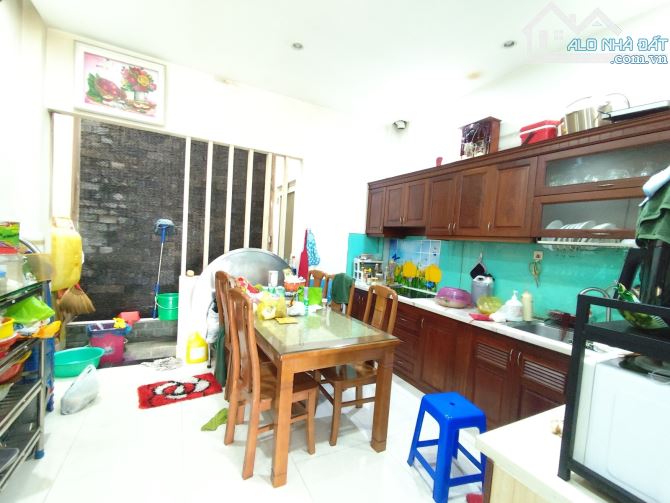 Bán Nhà Hẻm Ô Tô Lê Đình Cẩn Gần Aeon Mall Bình Tân  4 Tầng 60m², Nhỉnh 6 Tỷ TL - 6