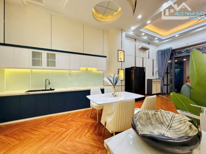Bán nhà hẻm xe hơi vô nhà sát mặt tiền đường Phạm Văn Chiêu, P.14, 6,3 x 9, giá 6.5 tỷ tl - 6