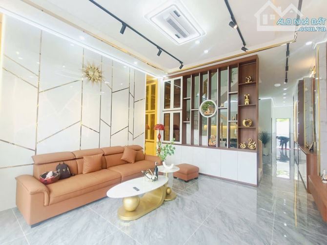 Nhà ấp 3 Tân Bửu 1 trệt 2 lầu mới xây đường xe tải đã hoàn công - 6