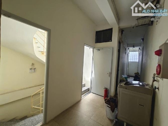 Dòng Tiền 170 triệu/tháng,Dân Trí Cao toàn Sinh Viên.Bán Nhà Trâu Quỳ,Dt 211m,Giá 29 Tỷ. - 6