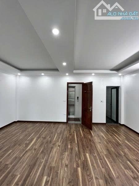 Bán nhà Vũ Tông Phan Thanh Xuân ô tô vào nhà , kinh doanh đỉnh , gần phố giá cực tốt - 6