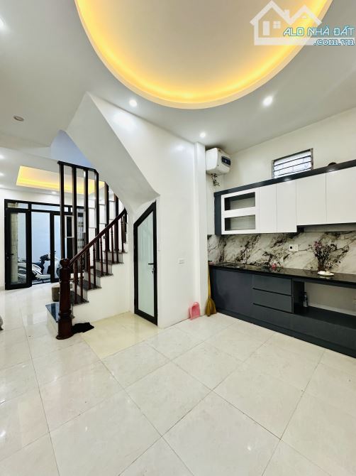 Nhà Dân Lô Góc 3 Thoáng Nội Thất Đẹp , Giá Tốt Nhất Thị Trường - 7