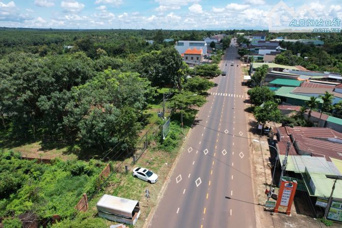 Bán đất mặt tiền kinh doanh TL8 , gần KCN Tân An, diện tích siêu khủng - 7
