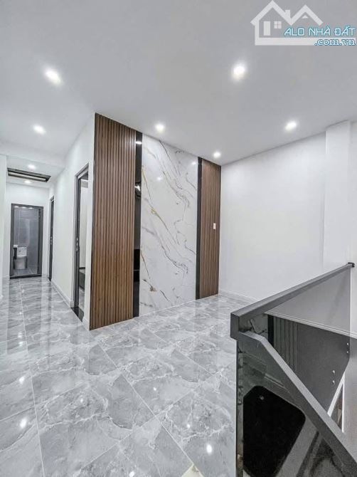 CẦN BÁN GẤP NHÀ PHỐ ĐẸP HIỆN ĐẠI NGAY KHU CÔNG NGHIỆP CẦU TRÀM – LONG AN – 112.6M² – GIÁ 2 - 7