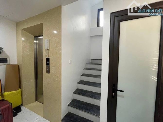 Tôn Đức Thắng , 7 Tầng Thang Máy, Dt 42m, Ô tô, Giá Chỉ 21.2 Tỷ - 7