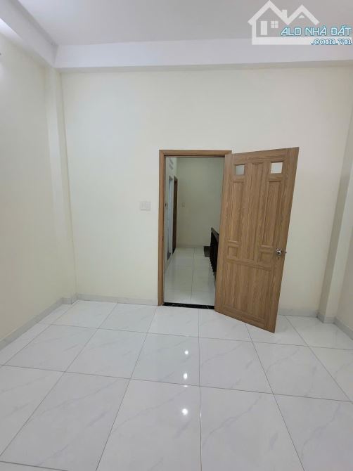 Hẻm 6m Sát Lê Đức Thọ - Khu Phân lô đẹp - 4x12 – 3 Tầng Sân Thượng siêu rộng - 6,19 tỷ - 7