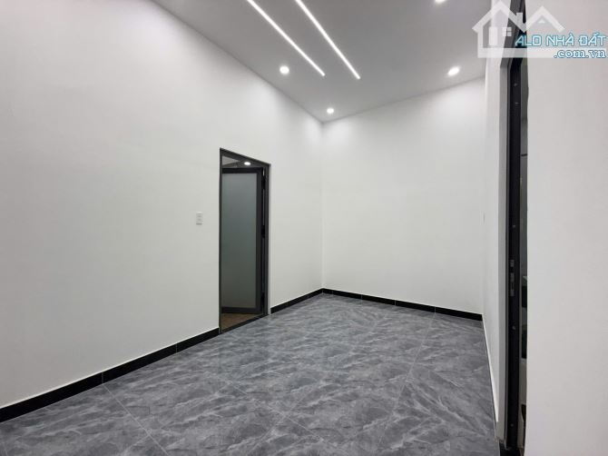 NHÀ 2 TẦNG MẶT TIỀN ĐƯỜNG HỦ TIẾU FULL NỘI THẤT THUẬN TIỆN KINH DOANH MỌI NGÀNH NGHỀ - 7