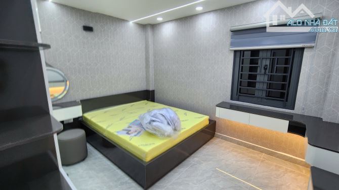 NHÀ PHỐ MỚI 4 TẦNG - HẺM 1/ QUỚI AN, THẠNH XUÂN 25 – P. THỚI AN, Q12 - 7