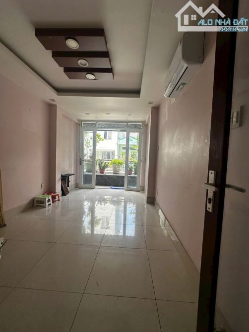 Bán nhà mặt tiền Nhật Tảo Quận 10 dt( 3.05 x 13m) giá 14 tỷ - 7