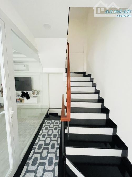 SIÊU PHẨM ĐẸP MỚI, SÁT MT ĐƯỜNG QUANG TRUNG GÒ VẤP, NỞ HẬU, 5 TẦNG, 38M2, 5.2 TỶ - 7