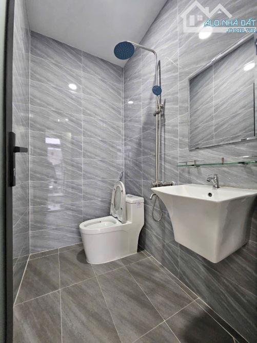 Nhà 1 trệt 1 lầu đẹp lung linh, Diện tích: 4x14m, hẻm xe hơi 4 chỗ, Hà Huy Giáp - 7