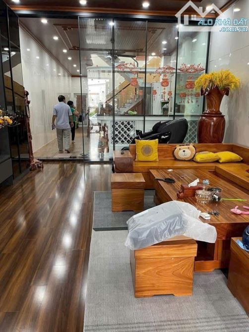 Nhà Trảng Dài đẹp gần cây xăng 26 chỉ 5ty8 - 7
