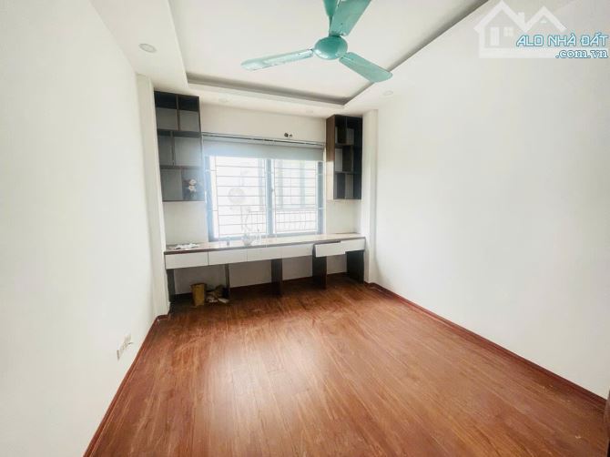 Cần bán Nhà KIM GIANG Ô tô Đỗ Cửa 45m 13,8 tỷ - 7
