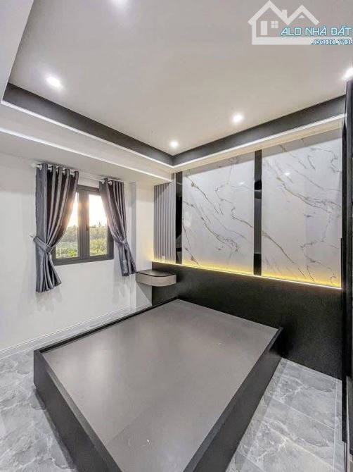 CẦN BÁN GẤP NHÀ PHỐ ĐẸP HIỆN ĐẠI NGAY KHU CÔNG NGHIỆP CẦU TRÀM – LONG AN – 112.6M² – GIÁ 2 - 8