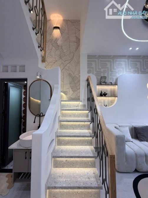 Nhà liền kề tỉnh lộ 10 giá tốt chưa đến 7 tỷ - 8