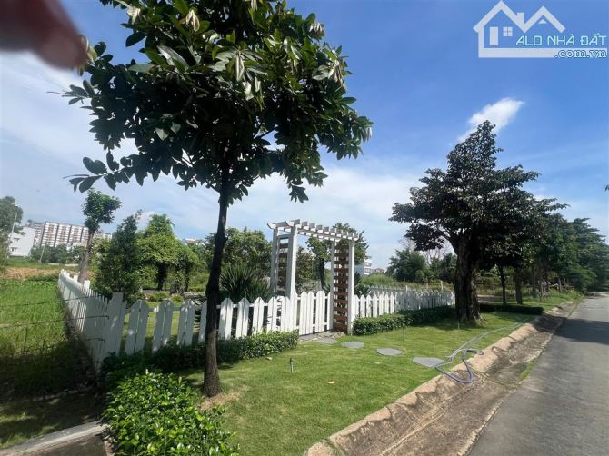 Đất biệt thự (8x20) lô góc 2 mặt tiền view sông đẹp nhất khu Bắc Rạch Chiếc TP. Thủ Đức 11 - 8