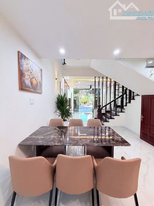 Siêu phẩm nhà 3 tầng mặt tiền đường Cần Giuộc, An Khê Thanh Khê. Giá 9,3 tỷ View Chợ Hoa - 8
