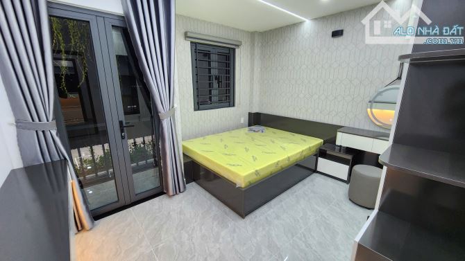 NHÀ PHỐ MỚI 4 TẦNG - HẺM 1/ QUỚI AN, THẠNH XUÂN 25 – P. THỚI AN, Q12 - 8