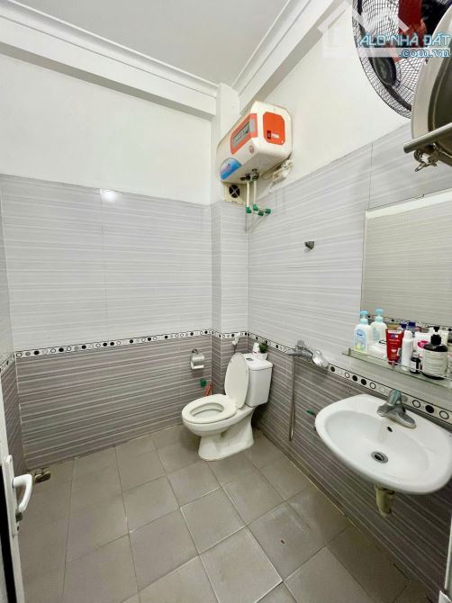Nhà dân cực đẹp - Không một lỗi lầm - Đúng 15M ra ô tô - Phân khúc 7 đồng - Full nội thất. - 8