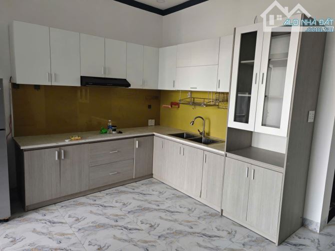 Căn nhà Thuê Full nội thất - 3pn Mai Hắc Đế - 8