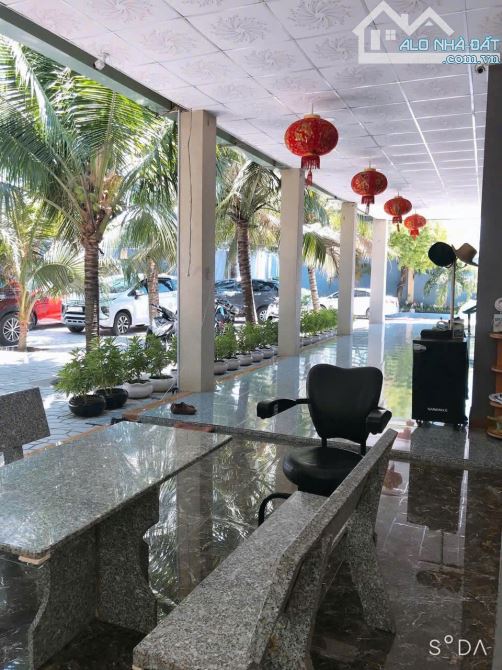 BÁN BIỆT THỰ SÂN VƯỜN-DT: 2.840M, FULL NỘI THẤT CAO CẤP- GIÁ: 15 TỈ – TRUNG TÂM AN PHƯỚC - 8
