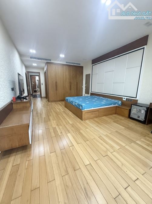 NHÀ MẶT TIỀN Q8 P3 - ÂU DƯƠNG LÂN - 4,4 x 22 (NỞ HẬU TÀI LỘC 5,2) - 8